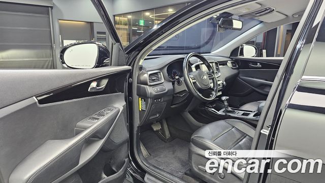 Kia Sorento 2018 — photo 13
