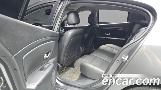 Renault Korea SM3 2019 — photo 17