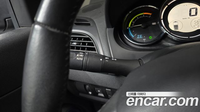 Renault Korea SM3 2019 — photo 25