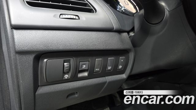Renault Korea SM3 2019 — photo 26