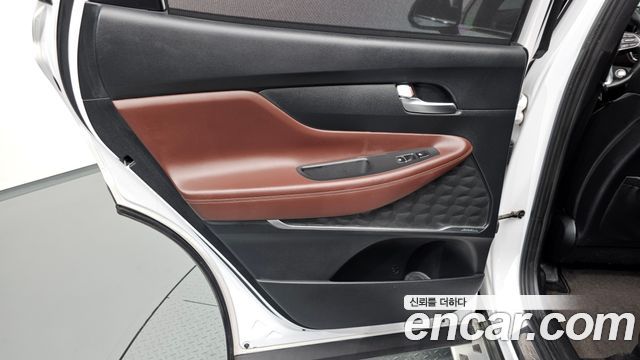 Hyundai Santafe 2020 — photo 15