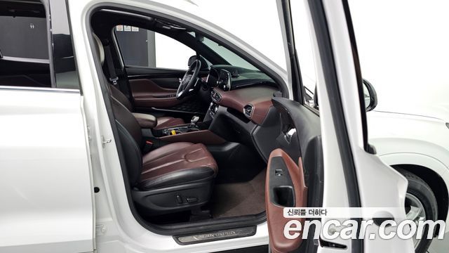 Hyundai Santafe 2020 — photo 16