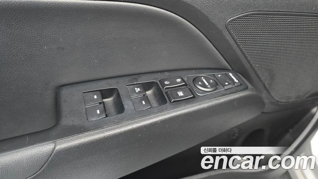 Hyundai AVANTE 2016 — photo 29