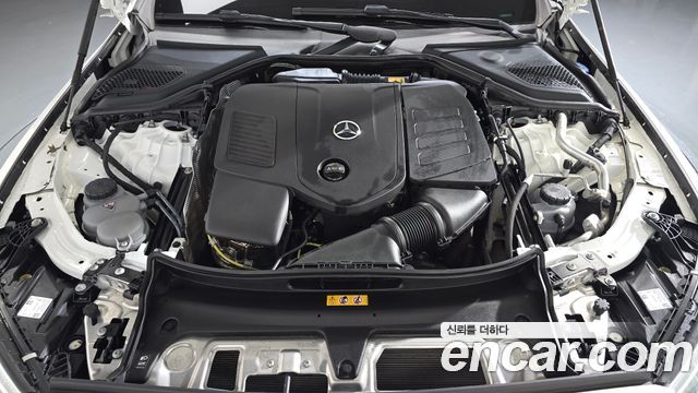 Mercedes-Benz E-Class 2024 — photo 6