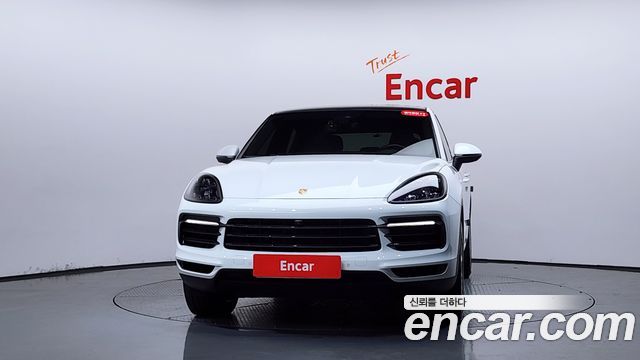 Porsche Cayenne 2020 — photo 3