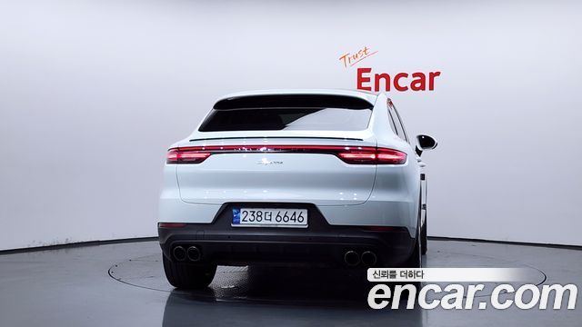 Porsche Cayenne 2020 — photo 4