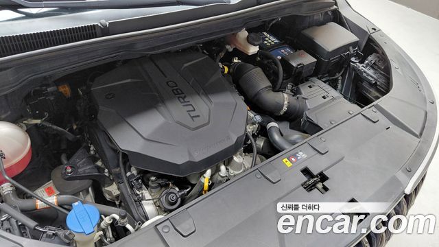 Kia Canival 2022 — photo 6