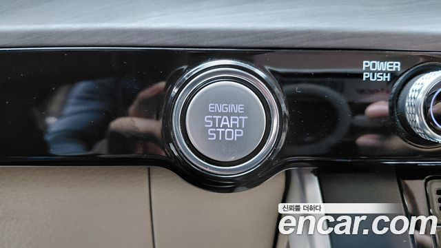 Kia Canival 2022 — photo 26