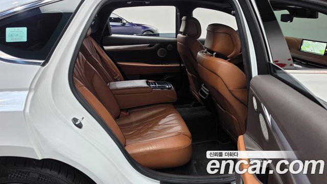 Genesis G80 2022 — photo 17