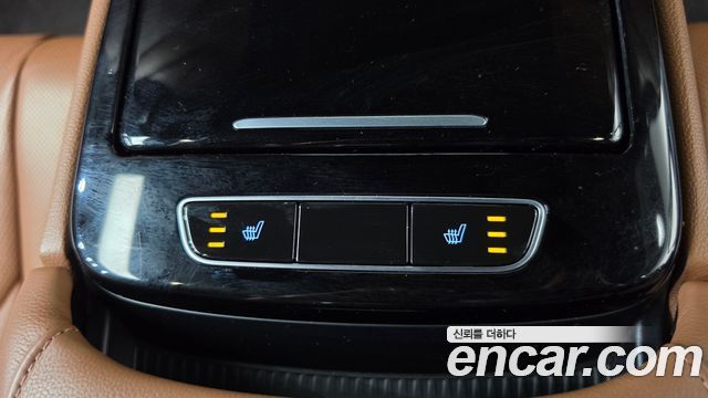 Genesis G80 2022 — photo 18