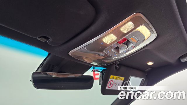Genesis G80 2022 — photo 25