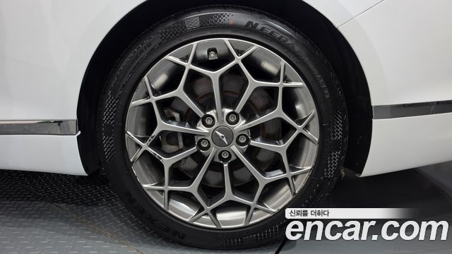Genesis G80 2022 — photo 7