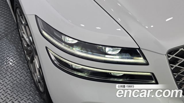Genesis G80 2022 — photo 8