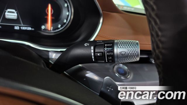 Genesis G80 2022 — photo 28