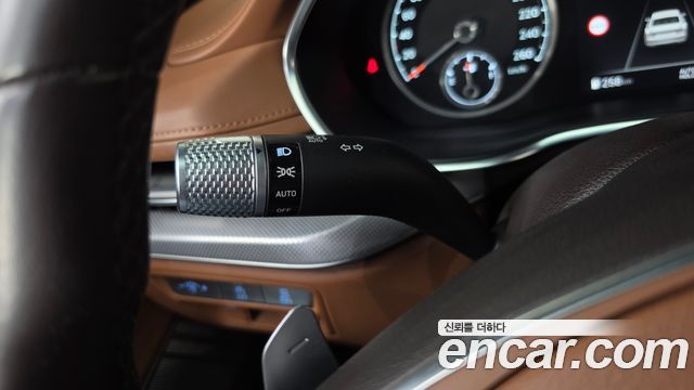 Genesis G80 2022 — photo 29