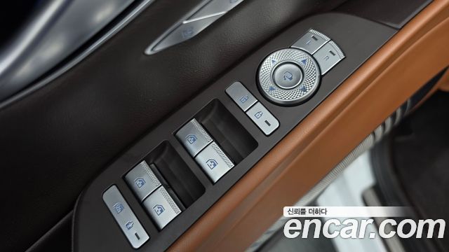 Genesis G80 2022 — photo 30
