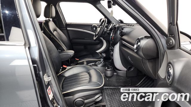 Mini Countryman 2016 — photo 11