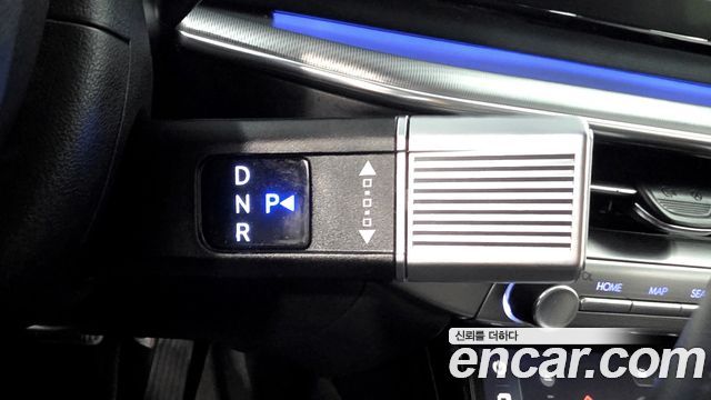 Hyundai Grandeur 2023 — photo 9