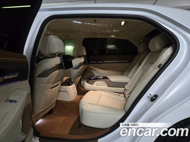 Genesis G90 2019 — photo 7
