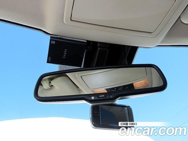 Lexus CT200h 2017 — photo 15