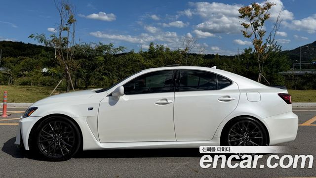 Lexus IS 2011 — photo 4