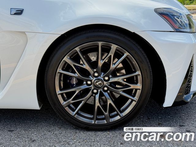 Lexus IS 2011 — photo 19