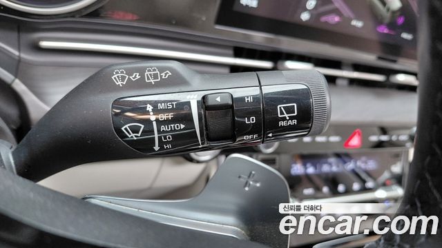 Kia Canival 2023 — photo 31