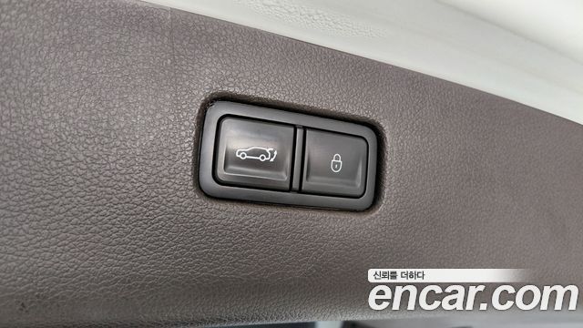 Genesis GV80 2022 — photo 24