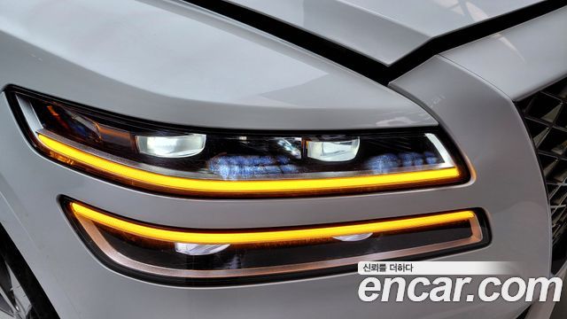 Genesis GV80 2022 — photo 8