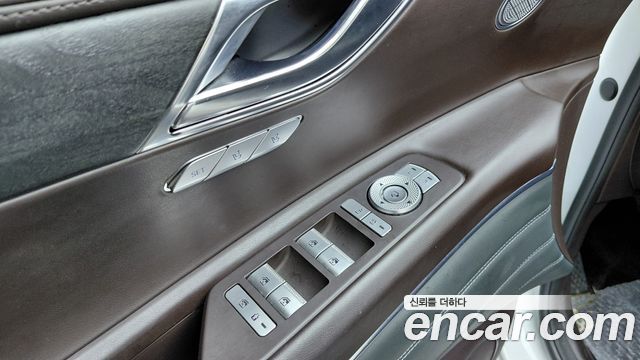Genesis GV80 2022 — photo 28