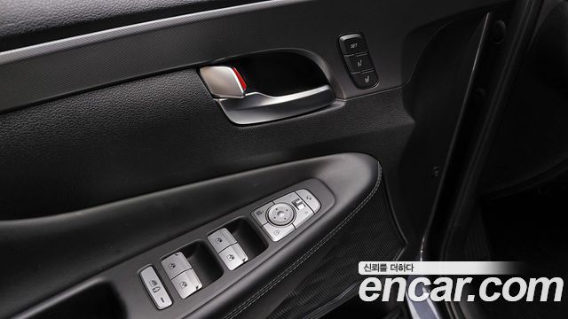 Hyundai Santafe 2021 — photo 24