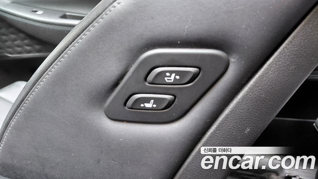 Hyundai Santafe 2021 — photo 25