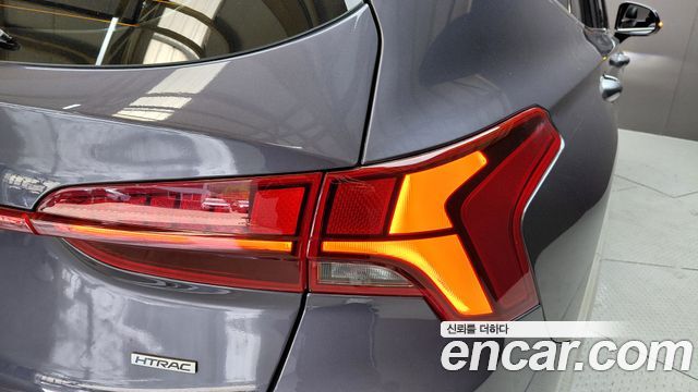 Hyundai Santafe 2021 — photo 9
