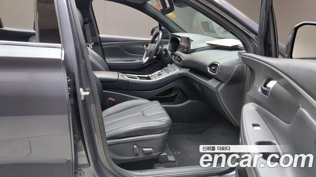 Hyundai Santafe 2021 — photo 16