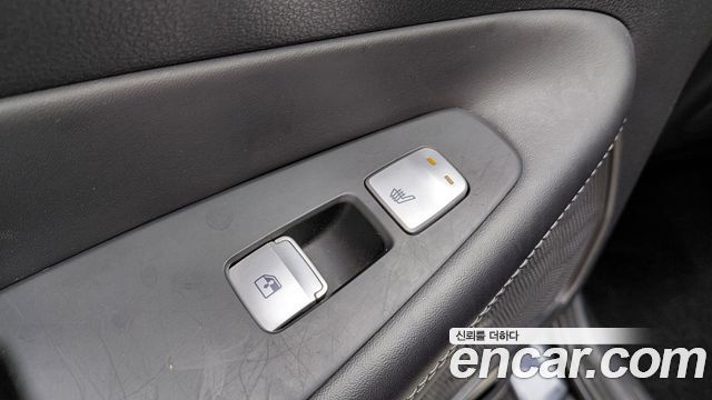Hyundai Santafe 2021 — photo 29