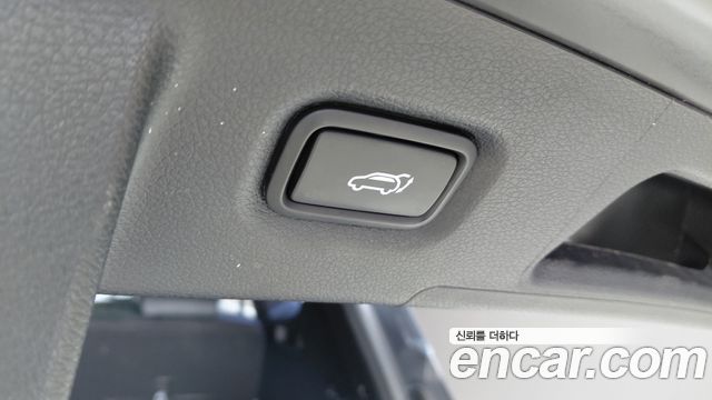 Hyundai Santafe 2021 — photo 32