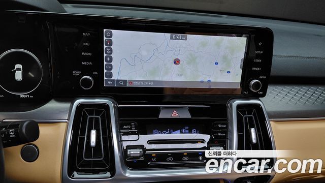 Kia Sorento 2023 — photo 24