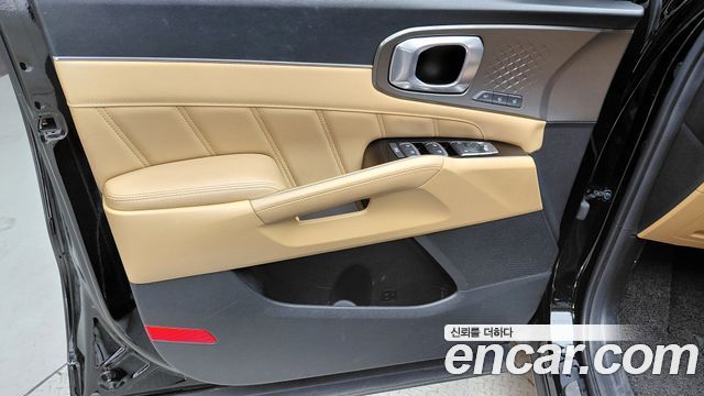 Kia Sorento 2023 — photo 14