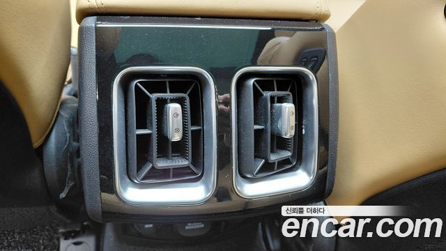 Kia Sorento 2023 — photo 31