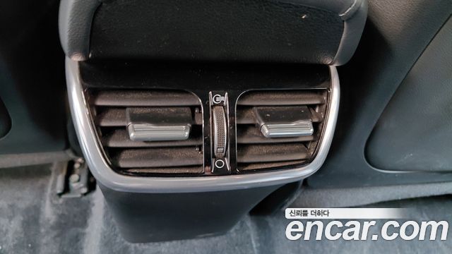 Hyundai Grandeur 2023 — photo 32