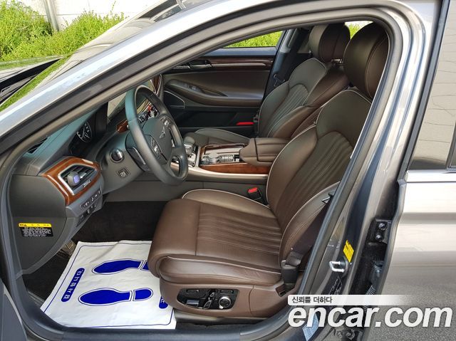 Genesis EQ900 2016 — photo 13