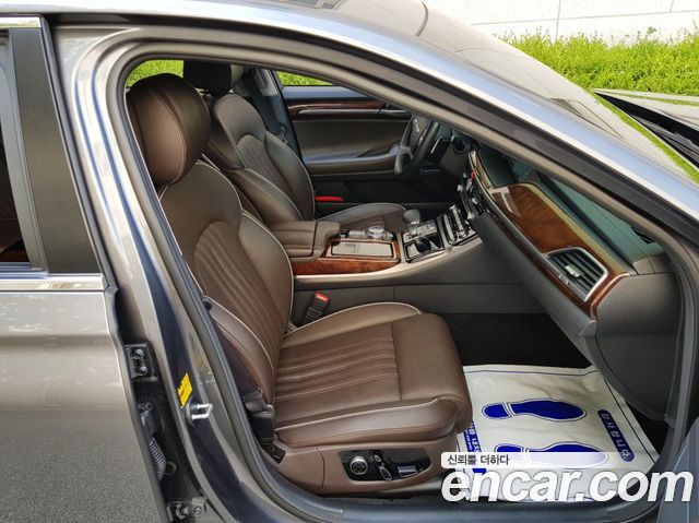 Genesis EQ900 2016 — photo 14