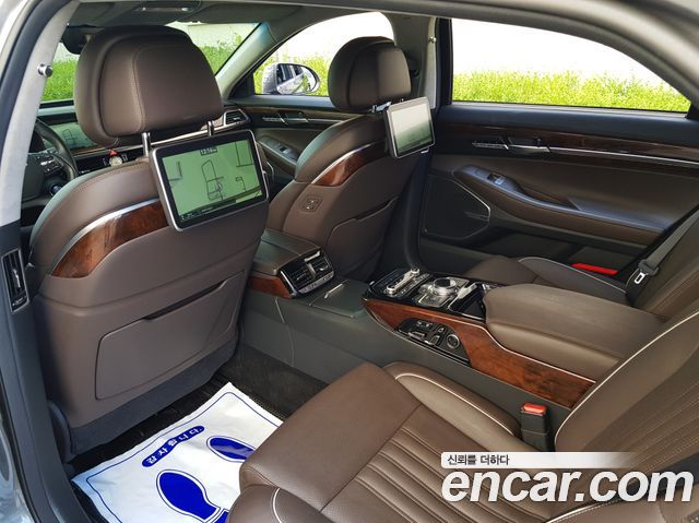 Genesis EQ900 2016 — photo 18
