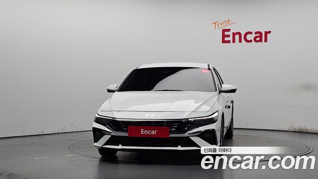 Hyundai AVANTE 2024 — photo 3