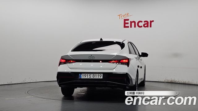 Hyundai AVANTE 2024 — photo 4