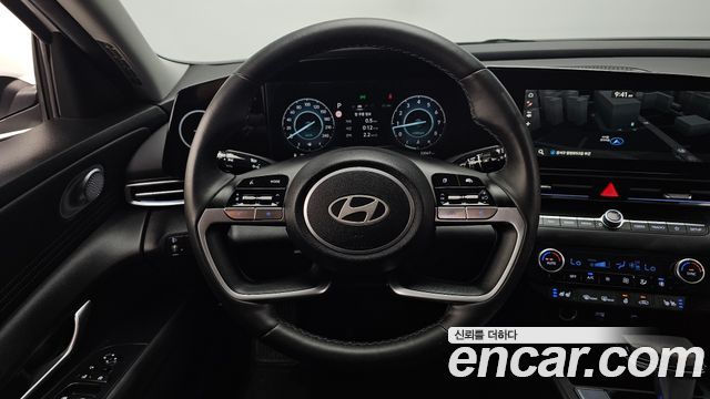 Hyundai AVANTE 2024 — photo 19