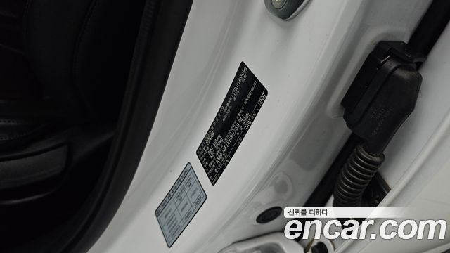 Hyundai AVANTE 2024 — photo 32