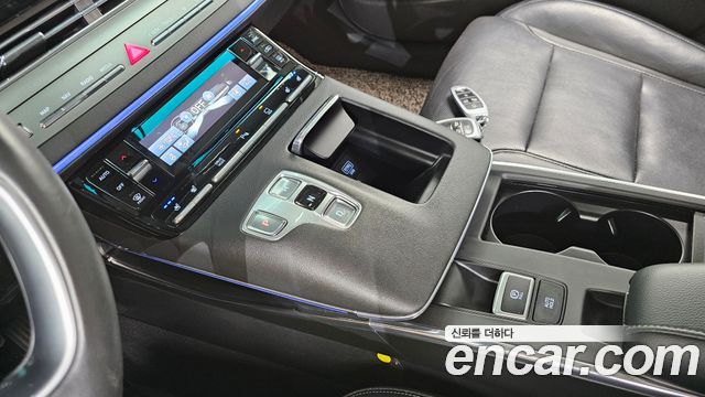 Hyundai Grandeur 2022 — photo 9