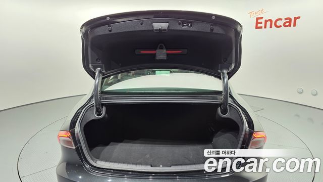 Hyundai Grandeur 2022 — photo 18