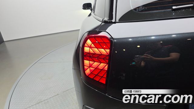 Mini Aceman 2025 — photo 9